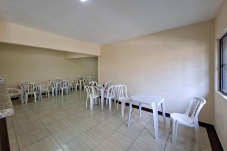 Apartamento para alugar com 46m², 1 quarto e 1 vaga Apartamento para alugar com 46m², 1 quarto e 1 vagaÁrea comum - Salão de festas