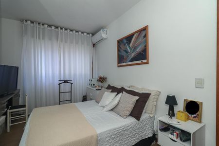 Quarto Suíte de apartamento à venda com 3 quartos, 155m² em Mont’serrat, Porto Alegre