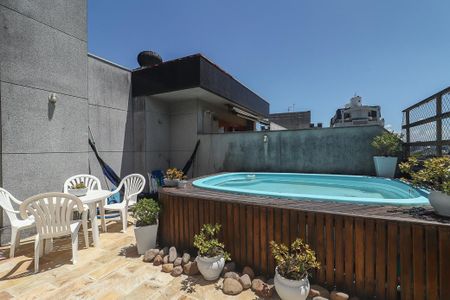 Apartamento à venda com 155m², 3 quartos e 2 vagasPiscina / terraço