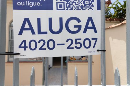 Casa para alugar com 40m², 1 quarto e sem vagaPlaquinha