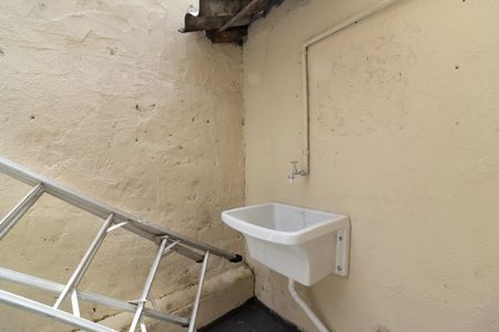 Casa para alugar com 40m², 1 quarto e sem vagaÁrea de Serviço