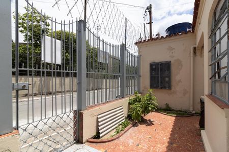 Casa para alugar com 40m², 1 quarto e sem vagaQuintal