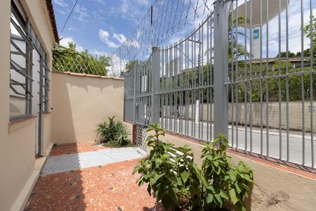 Casa para alugar com 40m², 1 quarto e sem vagaQuintal