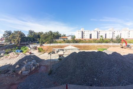 Vista  de apartamento para alugar com 2 quartos, 43m² em Metalúrgicos, Osasco