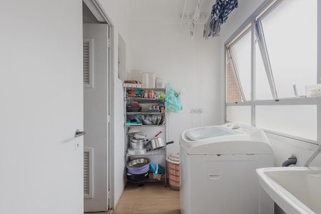 Apartamento para alugar com 111m², 3 quartos e 2 vagas Apartamento para alugar com 111m², 3 quartos e 2 vagasÁrea de Serviço