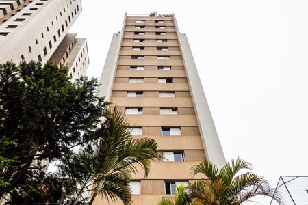Apartamento para alugar com 111m², 3 quartos e 2 vagasFachada