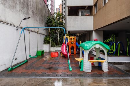 Apartamento para alugar com 111m², 3 quartos e 2 vagasPlayground