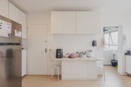 Apartamento para alugar com 111m², 3 quartos e 2 vagas Apartamento para alugar com 111m², 3 quartos e 2 vagasCozinha