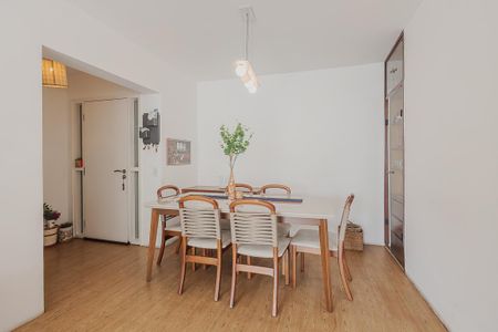 Apartamento para alugar com 111m², 3 quartos e 2 vagas Apartamento para alugar com 111m², 3 quartos e 2 vagasSala