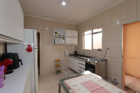 Casa à venda com 176m², 3 quartos e 2 vagasCozinha