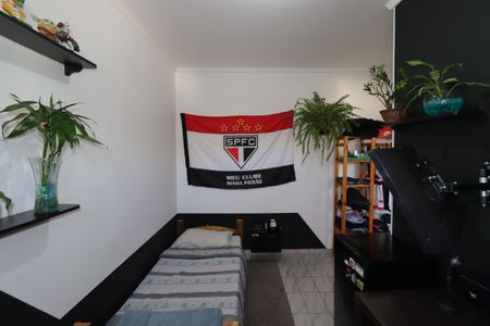 Casa à venda com 176m², 3 quartos e 2 vagasSuíte