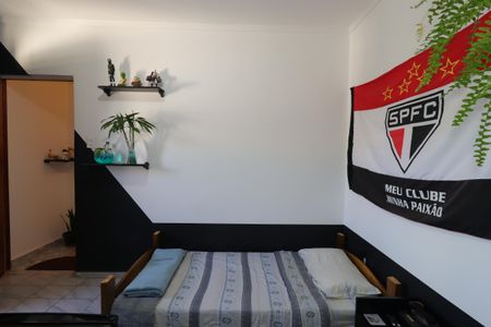 Casa à venda com 176m², 3 quartos e 2 vagasSuíte