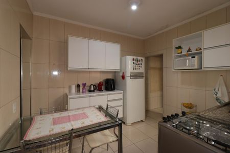 Casa à venda com 176m², 3 quartos e 2 vagasCozinha