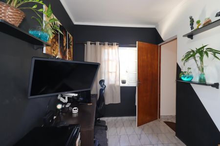 Casa à venda com 176m², 3 quartos e 2 vagasSuíte