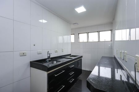 Apartamento à venda com 61m², 2 quartos e 1 vagaCozinha