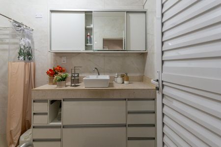 Casa para alugar com 95m², 3 quartos e 1 vagaBanheiro
