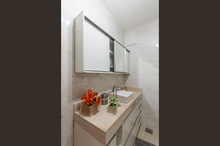 Casa para alugar com 95m², 3 quartos e 1 vagaBanheiro