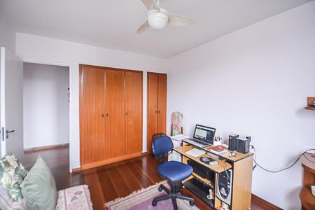 Apartamento à venda com 82m², 2 quartos e 1 vagaQuarto 2