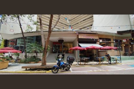 Apartamento à venda com 40m², 1 quarto e sem vagaFachada