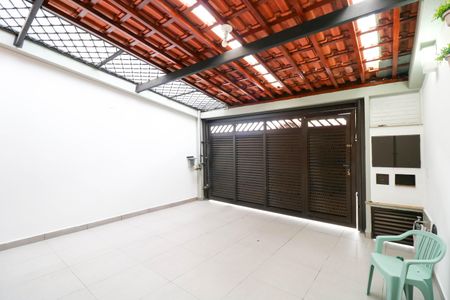 Casa à venda com 3 quartos, 127m² em Parque Colonial, São Paulo