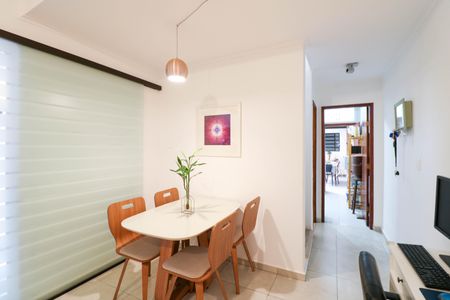 Casa à venda com 3 quartos, 127m² em Parque Colonial, São Paulo