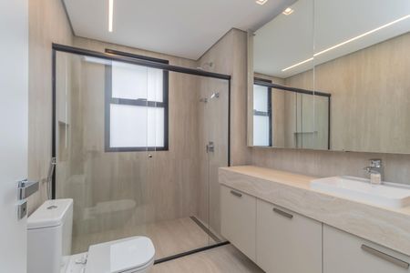 Apartamento à venda com 137m², 4 quartos e 3 vagasBanheiro da Suíte Master