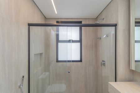 Apartamento à venda com 137m², 4 quartos e 3 vagasBanheiro da Suíte Master