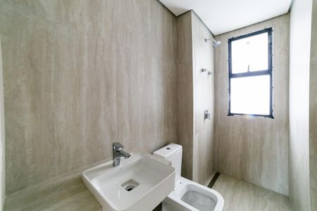 Apartamento à venda com 137m², 2 quartos e 3 vagasBanheiro Social