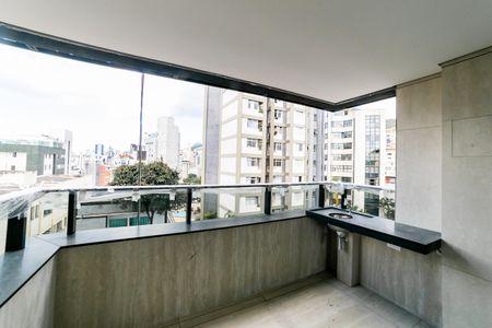 Apartamento à venda com 137m², 2 quartos e 3 vagasVaranda da Sala