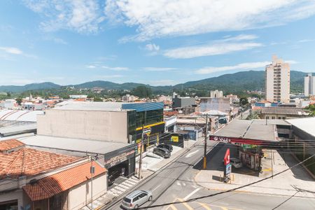 Apartamento para alugar com 60m², 3 quartos e 1 vagaVista da Sacada