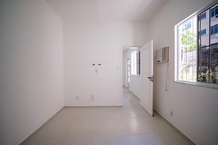 Quarto de casa para alugar com 1 quarto, 32m² em Vila Isabel, Rio de Janeiro