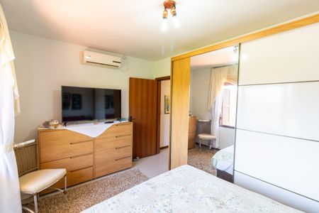Casa à venda com 240m², 3 quartos e 2 vagasQuarto 1