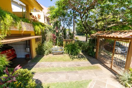 Casa à venda com 240m², 3 quartos e 2 vagasJardim