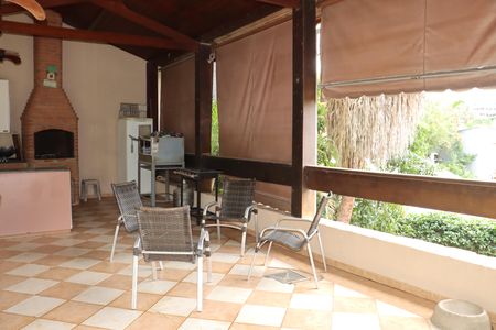 Casa de condomínio para alugar com 1100m², 4 quartos e 6 vagasÁrea comum