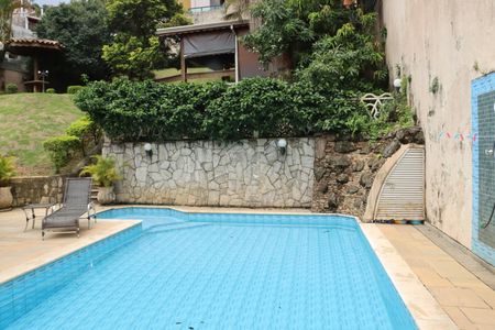 Casa de condomínio para alugar com 1100m², 4 quartos e 6 vagasÁrea comum