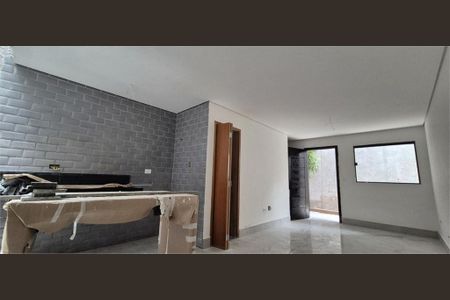 Casa à venda com 2 quartos, 82m² em Parque Boturussu, São Paulo