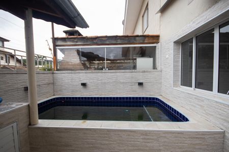 Casa para alugar com 120m², 3 quartos e 2 vagasQuintal / Churrasqueira / Piscina 