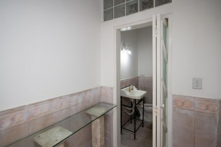 Casa para alugar com 120m², 3 quartos e 2 vagasLavabo