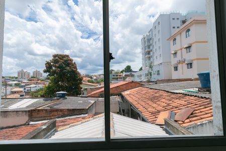 Apartamento à venda com 3 quartos, 63m² em Santa Monica, Belo Horizonte