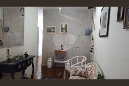 Casa à venda com 3 quartos, 238m² em Vila Butantã, São Paulo