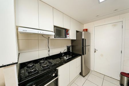 Apartamento à venda com 33m², 2 quartos e sem vagaSala e Cozinha