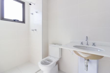 Banheiro de apartamento à venda com 1 quarto, 38m² em Pompeia, São Paulo