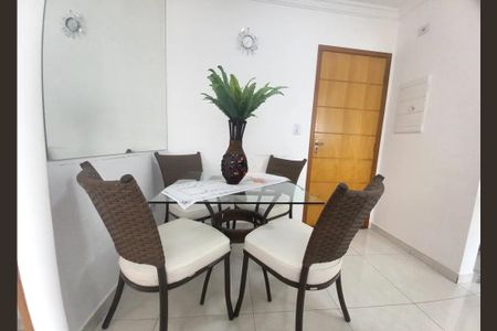 Apartamento para alugar com 64m², 2 quartos e 1 vaga Apartamento para alugar com 64m², 2 quartos e 1 vagaSala