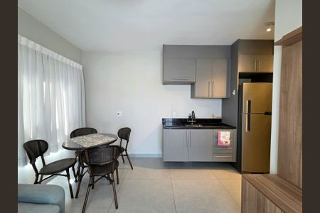 Apartamento para alugar com 38m², 1 quarto e 1 vagaSala/Cozinha