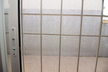 Casa à venda com 294m², 6 quartos e 4 vagas Casa à venda com 294m², 6 quartos e 4 vagasVista do Quarto 3