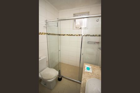 Casa à venda com 294m², 6 quartos e 4 vagas Casa à venda com 294m², 6 quartos e 4 vagasBanheiro da Suíte 2