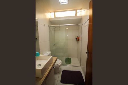 Casa à venda com 294m², 6 quartos e 4 vagas Casa à venda com 294m², 6 quartos e 4 vagasBanheiro da Suíte 1