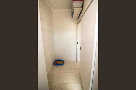 Casa à venda com 294m², 6 quartos e 4 vagas Casa à venda com 294m², 6 quartos e 4 vagasÁrea de Serviço 2