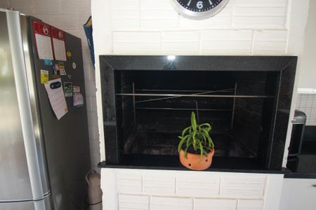 Casa à venda com 294m², 6 quartos e 4 vagas Casa à venda com 294m², 6 quartos e 4 vagasChurrasqueira