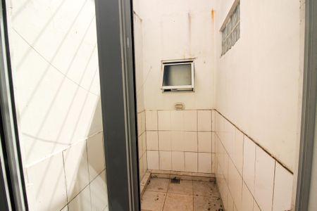 Casa à venda com 294m², 6 quartos e 4 vagas Casa à venda com 294m², 6 quartos e 4 vagasVista do Quarto 4